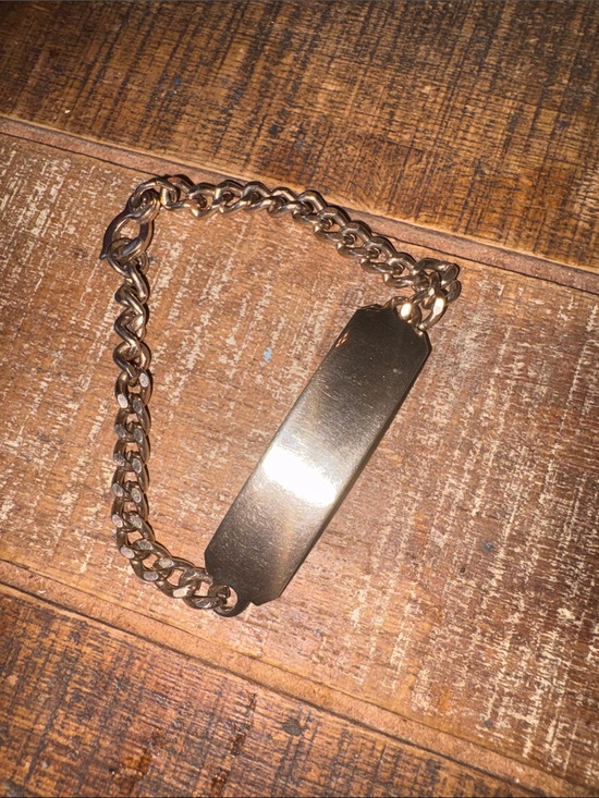 Other - Vintage Gold ID Engrave able Bracelet Heavy Duty Nice with great clasp